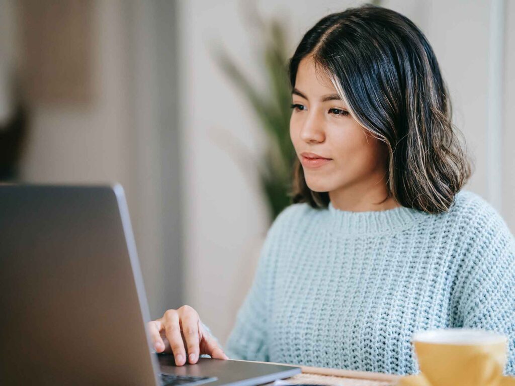 women using laptop